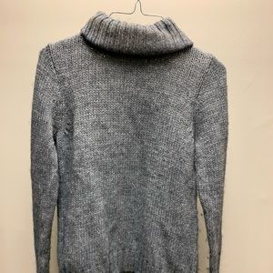 WILL ACCEPT MOST OFFERS grey turtleneck
